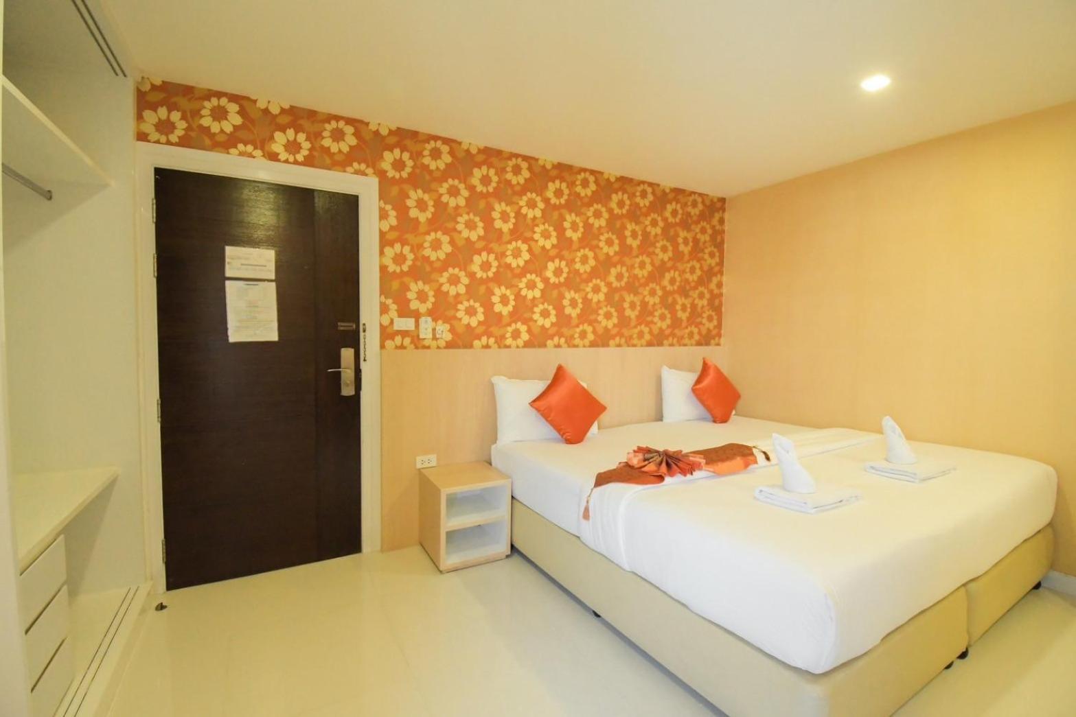 Family Hotel Khon Kaen Exteriör bild