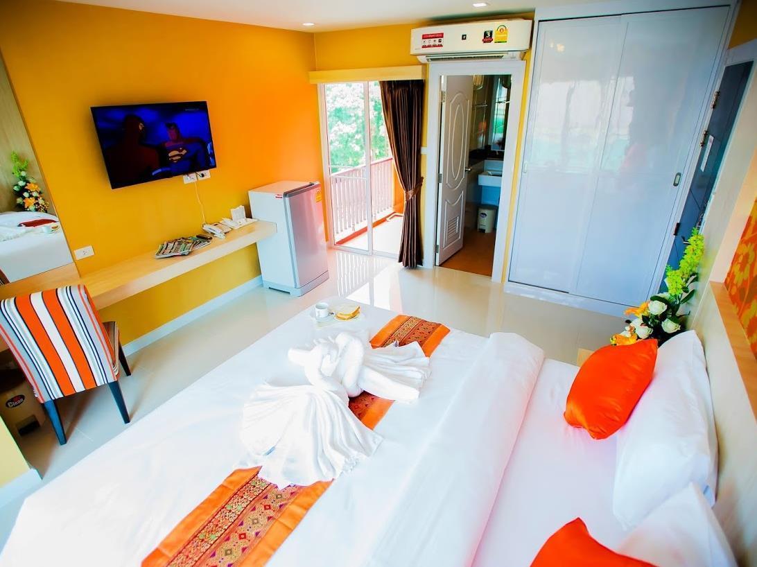 Family Hotel Khon Kaen Exteriör bild